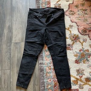 Torrid black jeggings